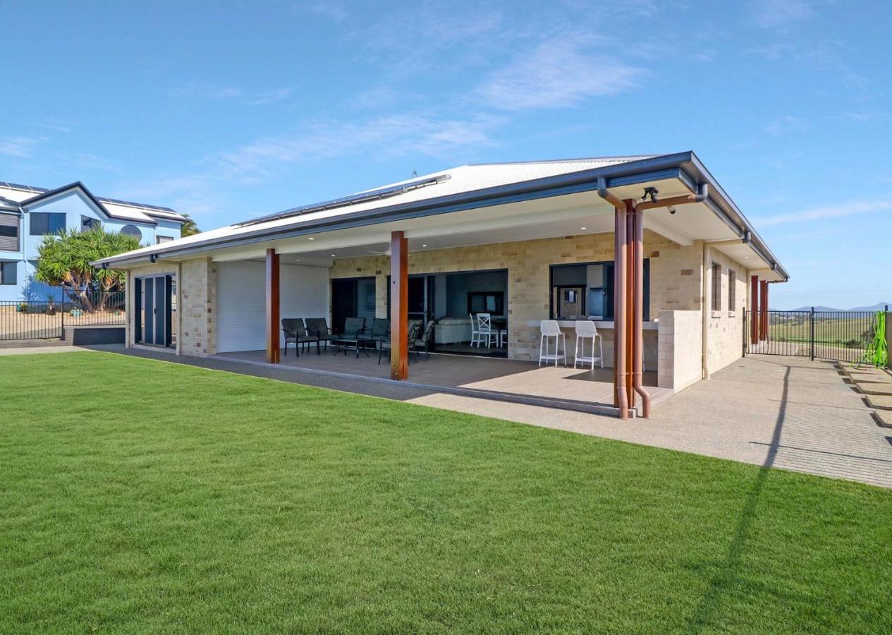 Escape With A View Villa Emu Park Exterior photo